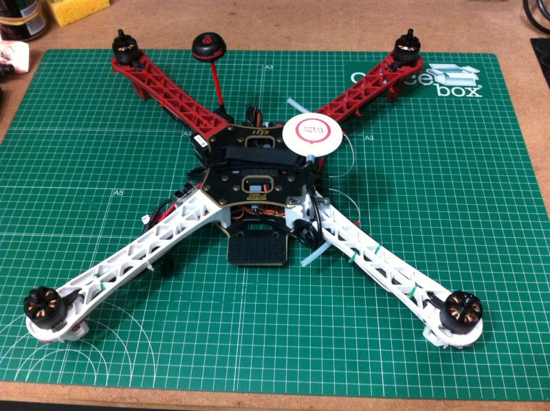 Sistema de sujeccion cámaras en multicopter para vuelo en FPV Image_28