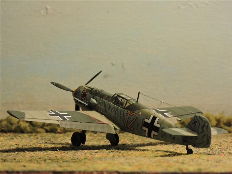 [AIRFIX] MESSERSCHMITT Bf 109 E-4 Réf A01008 Messer12