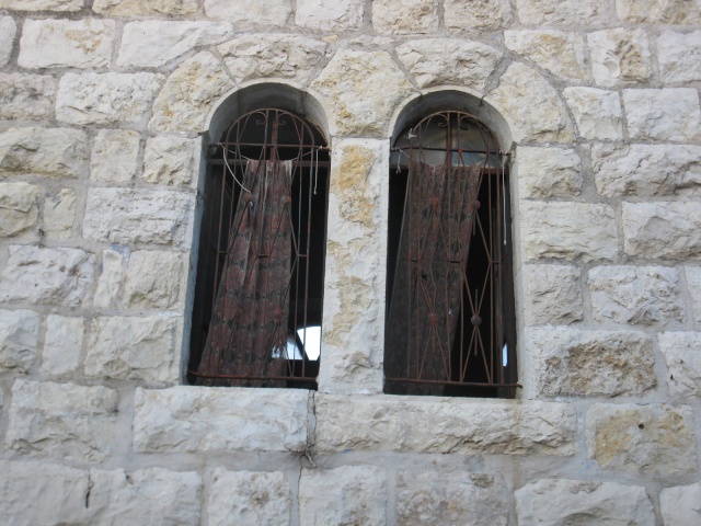 الفن المعماري القديم في القرية Pictu112