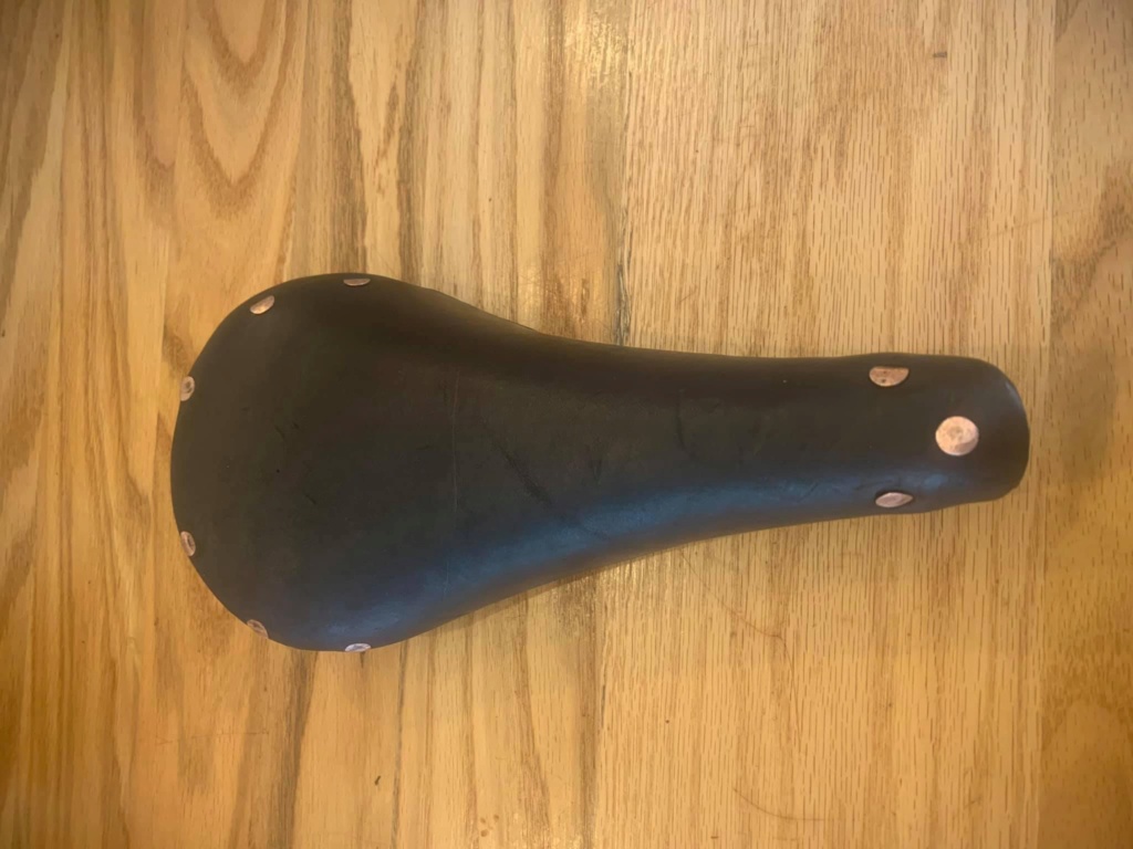 Réfection selle cuir  16fcd210