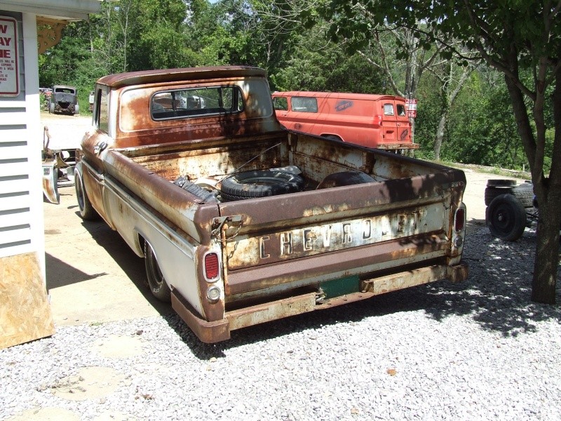 Dragin' Rust, 65 Chevy build Dscf3415