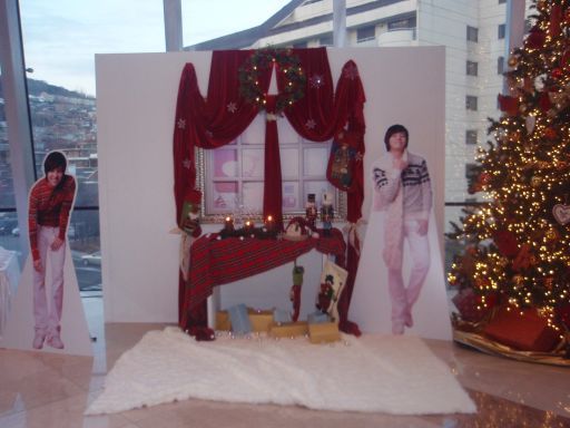 Reunión de navidad en Seúl: "Sweet Xmas with Kim Jeong Hoon" (22/12/08) 96ee0810