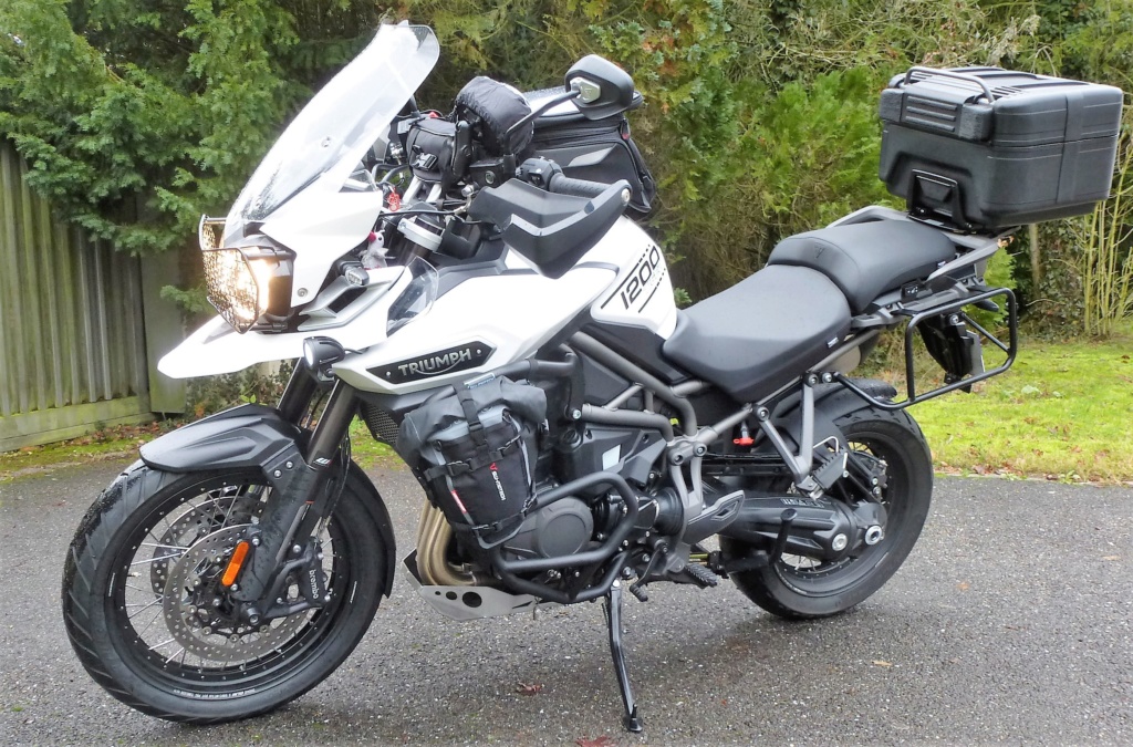 Triump 1200 XCX - Kawasaki 600 KLR + Side P1150913