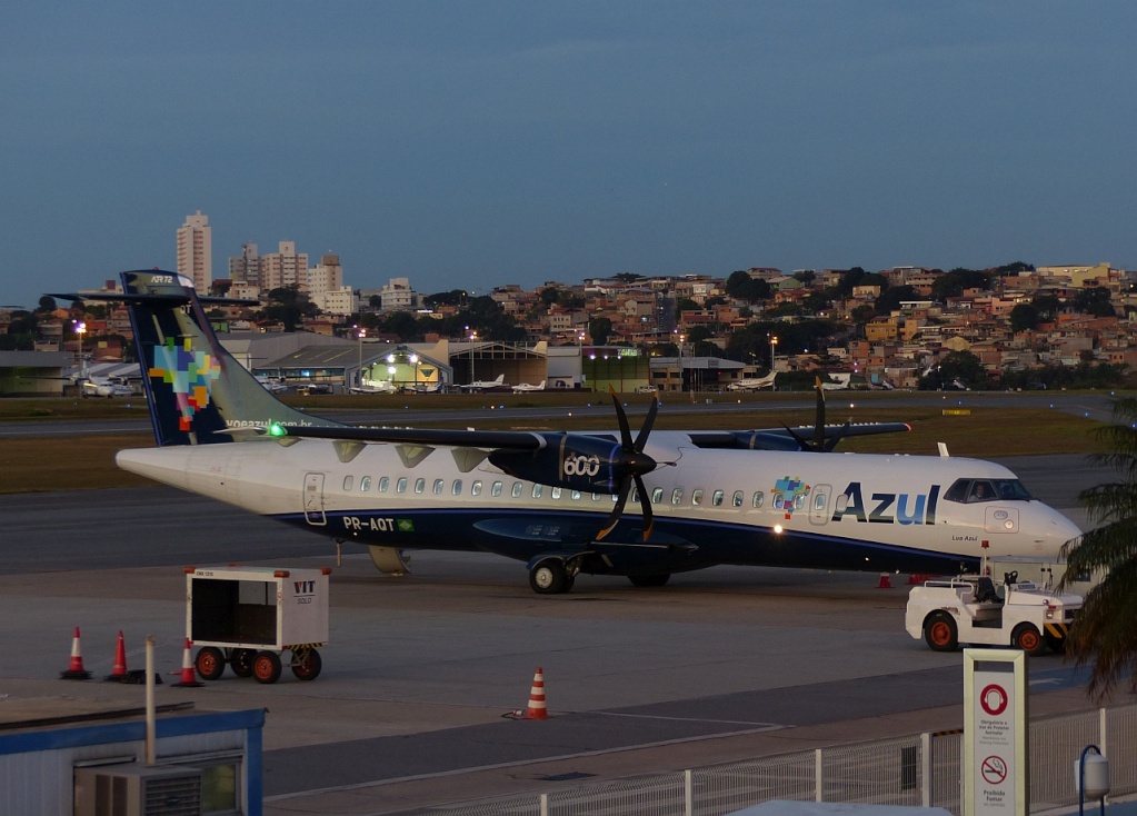 Pampulha, PLU Stadtflughafen von Belo Horizonte Brasilien 24.06.2015 Pr-aqt10