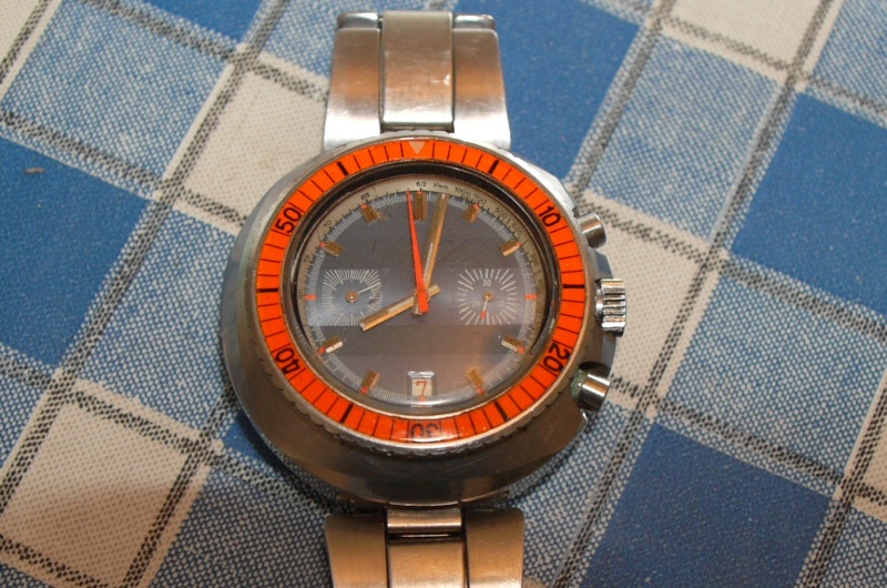 Montre 70's mouvement valjoux 7734 ? P1090110