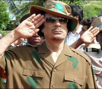 القذافي رجل القارة في 2009 لأفكاره حول الولايات المتحدة الإفريقية 12634610