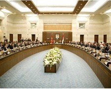 ملتقى رجال الأعمال السوري - التركي بوابة كبيرة للارتقاء بالعلاقات الاقتصادية بين البلدين Paper10