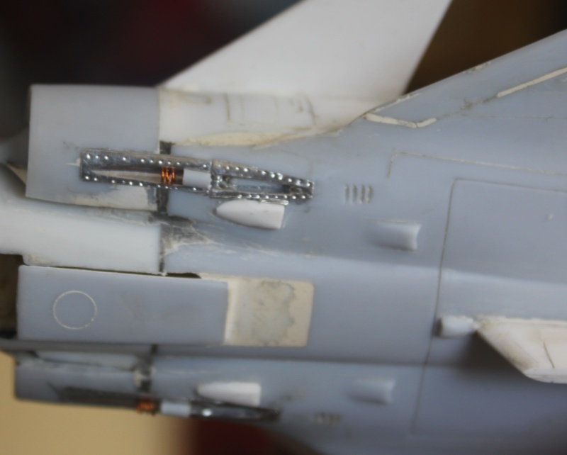 1/48 Enaer PANTERA F.M + scratch FINI - Page 2 Panvde11