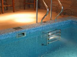 معالجة حمامات السباحة ( نظام السكيمر مميزات وعيوب) Oao_110