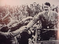 L'autre Hitler Mvc-0310