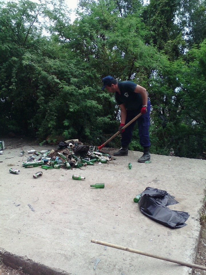 volontariat de nettoyage de la route du Cap  Aokas le 13 juin 2015 545