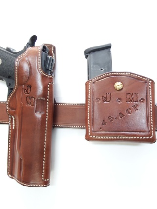 "STRAIGHT ANGLE" HOLSTER by SLYE Dscf2735