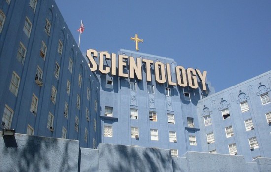 BEWARE OF "THE CHURCH OF SCIENTOLOGY" ONE OF THE FASTEST GROWING MODERN DAY CULTS Scient10