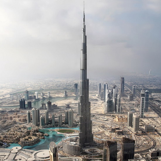 阿联酋迪拜世界第一高楼今日落成 313