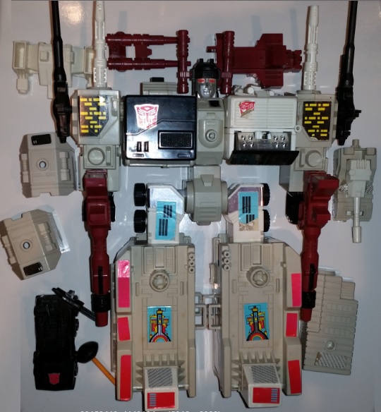 Transformer in scatola e rottami Tf110