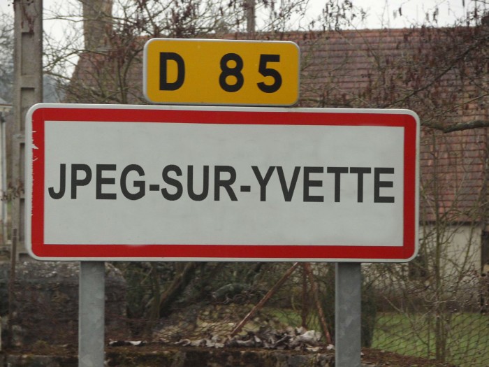 [connerie] Gif-sur-Yvette renommée Jpeg-sur-Yvette à cause de son manque d’animation Jpeg-s10
