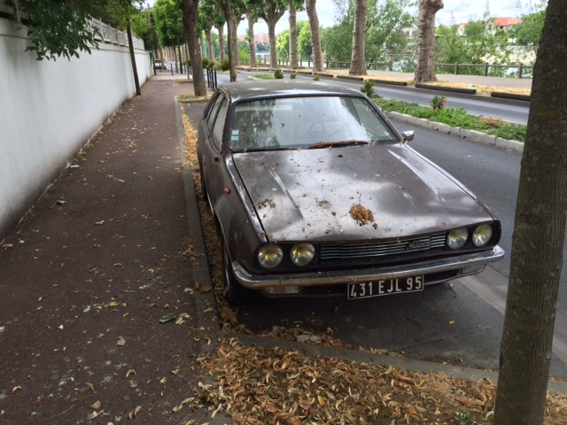 Petits trésors de parkings... -110