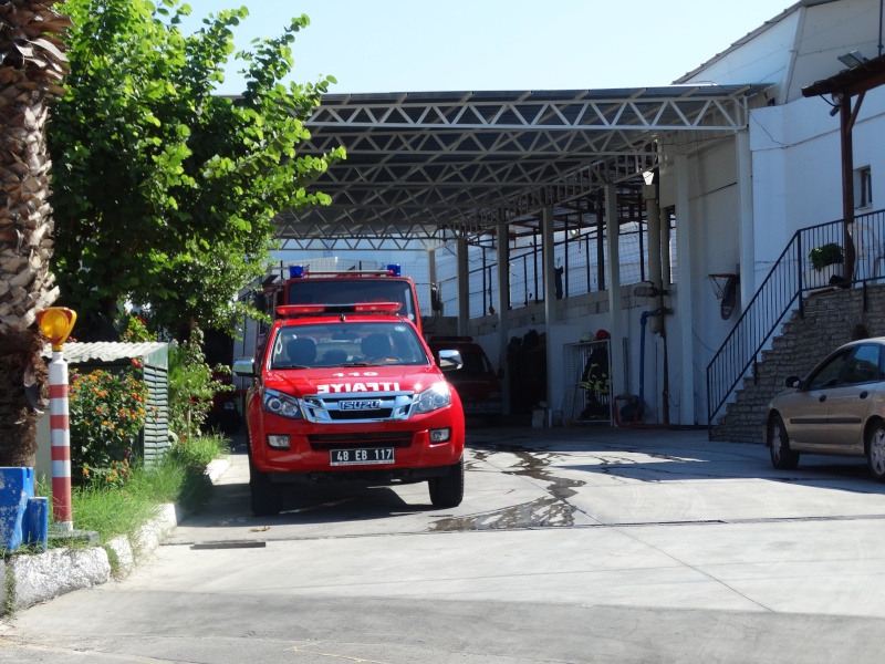 pompiers de bodrum    ( Turquie )  Dsc00510