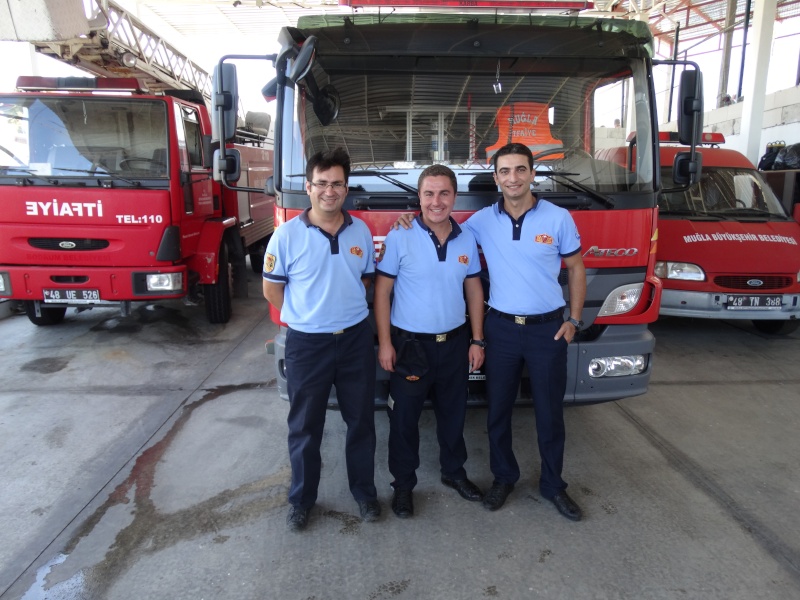 pompiers de bodrum    ( Turquie )  Dsc00513