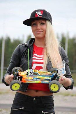 Auto RC-Girls - Page 6 11235210
