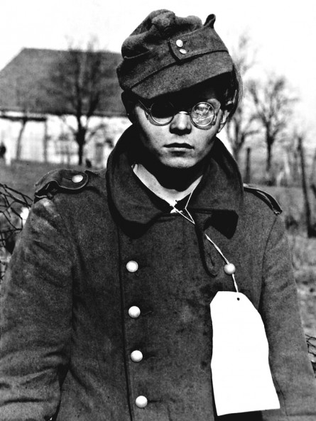 Wehrmacht's teenagers... _th_4410