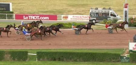 ENGHIEN - CONCOURS - Prix Dominique Savary (Prix de la Méditerranée) - SAMEDI 25/07/2015 Arrivy61