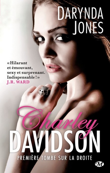 première tombe - Charley Davidson - Tome 1 : Première tombe sur la droite de Darynda Jones Charle10