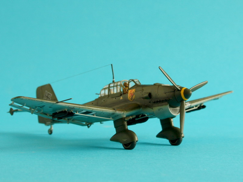 [AIRFIX] Junkers Ju87 B-1 Stuka France 1940 Ju87_b82