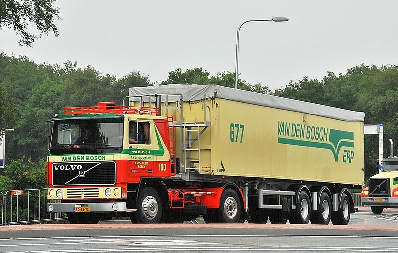 Volvo F 10,12 et 16. - Page 4 10251910