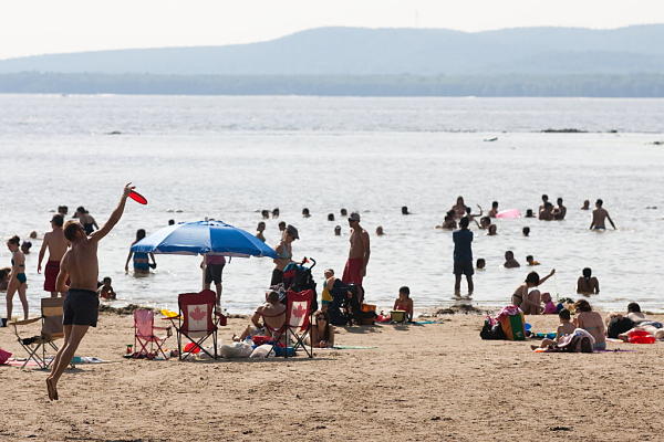 Une journée à la plage... Cap10