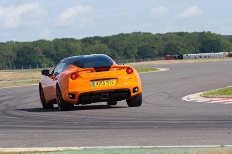 Arriva la Lotus Eleven 3!  - Pagina 4 Evora210