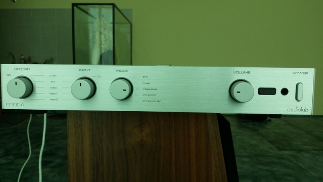 Audiolab 8200A integrated Amp for sale Audiol15