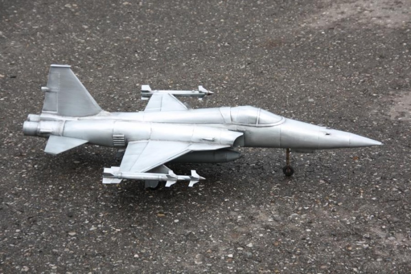 Militärflugzeugmodell Metall 256fec11