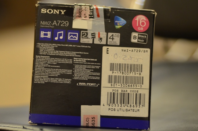 Sony-NWZ-A729-MP3 Digital Media Player-(Used) Dsc_0011