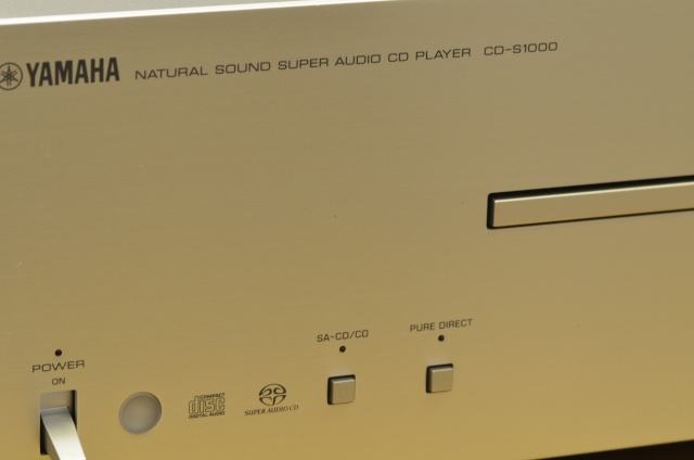 Yamaha CD-S1000 SACD/CD Player (Sold) Dsc_0411