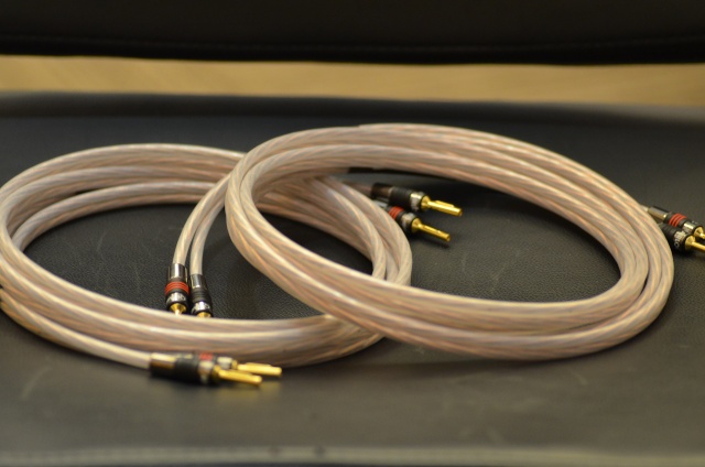 QED-Ruby Anniversary Evolution-Speaker Cable-(New) Ruby_a14