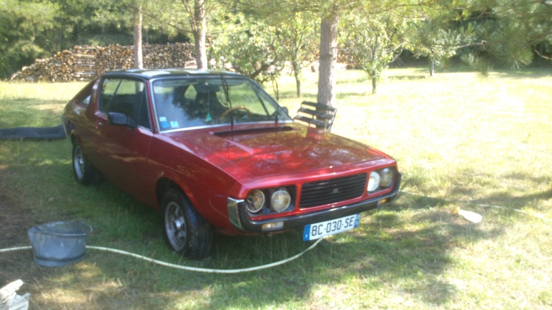 renault 17 decouvrable rouge lucifer Dsc_1520