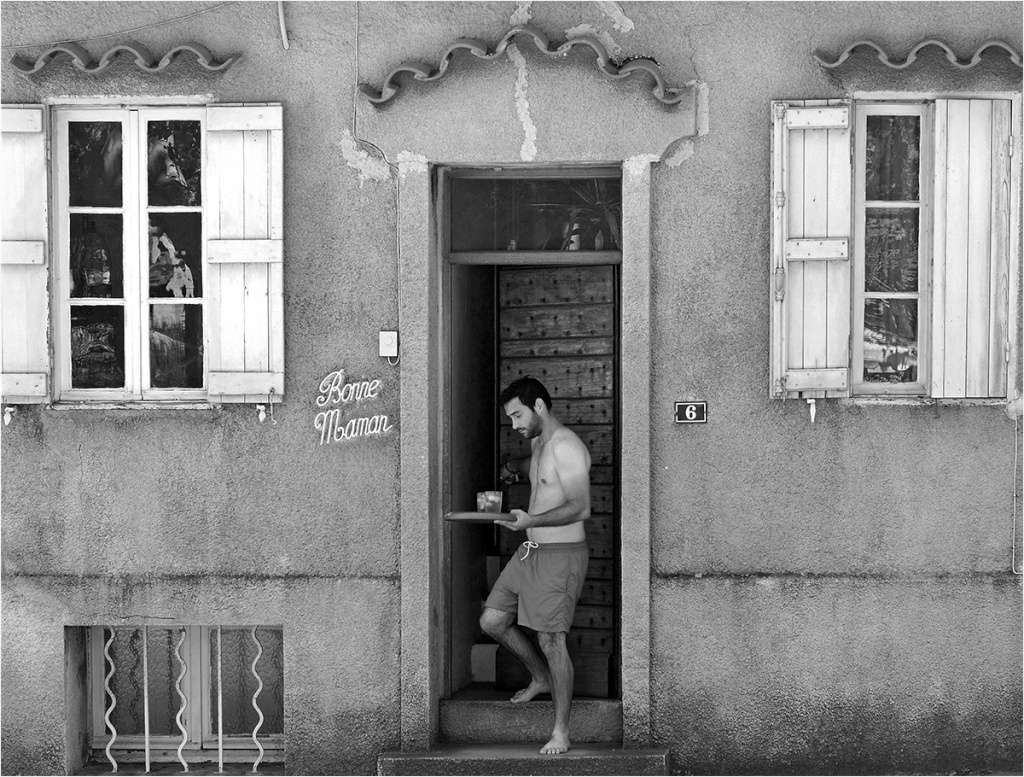 " Fini la fète des mères ...." N50_8010