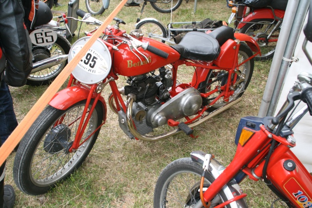 Coupes moto legende Img_8535