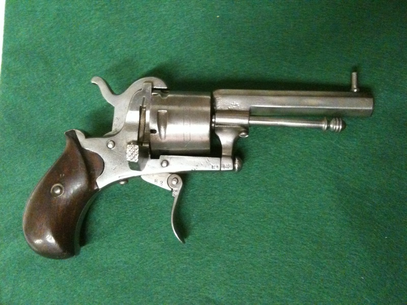 restauration revolver Lefaucheux  7mm a broche Img_4010