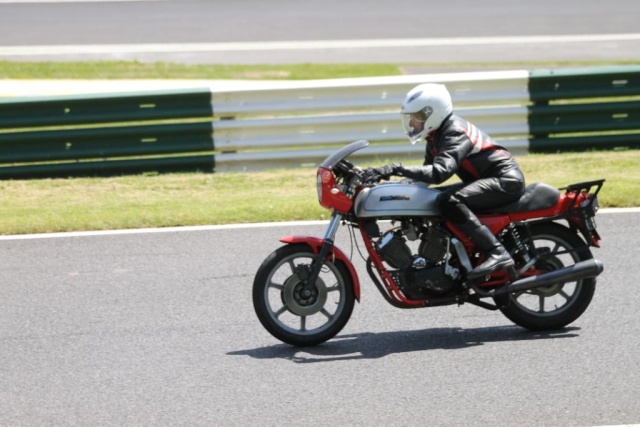 Re Cadwell parc . Brubru11