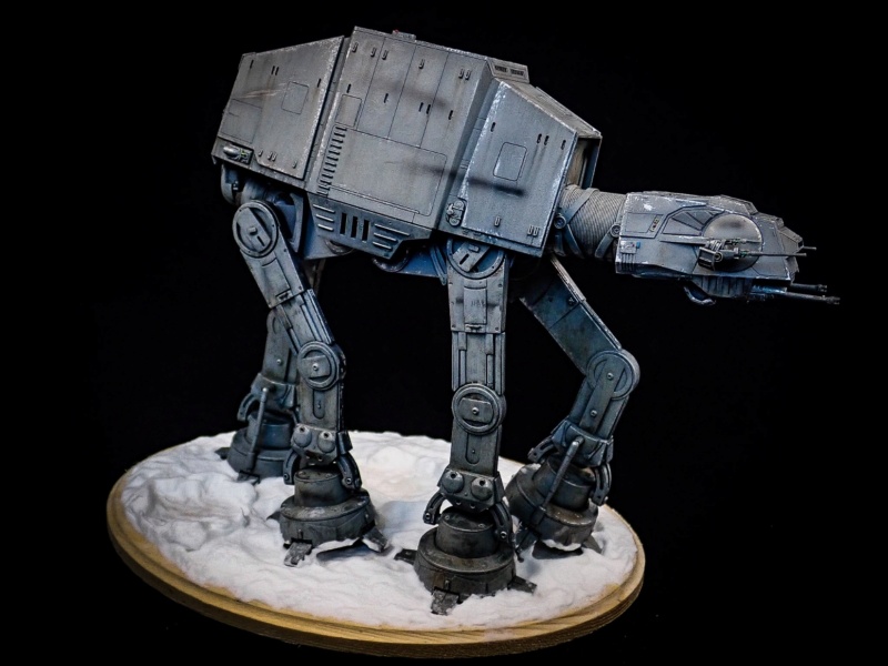 AT-AT au 1/144 - BANDAI  Psx_2037