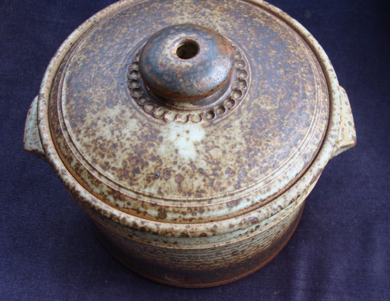 Substantial lidded casserole with glazed over mark Dsc05533