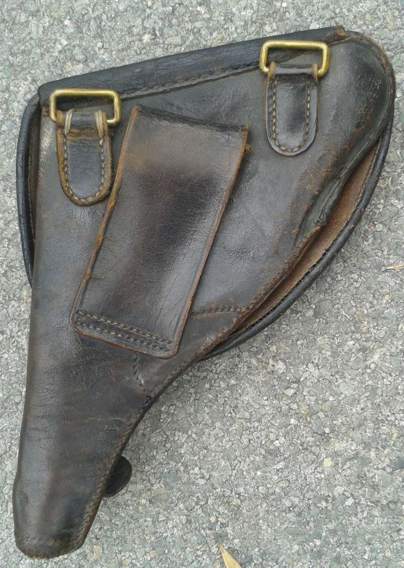 Les etuis du revolver modele 1873/74 et 1892 (etui-jambon) Ytui9213