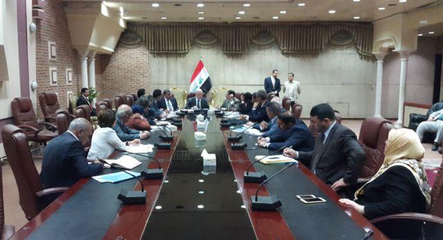 Finance Committee held an extraordinary meeting and host Governor of the Central Bank Fin_co10