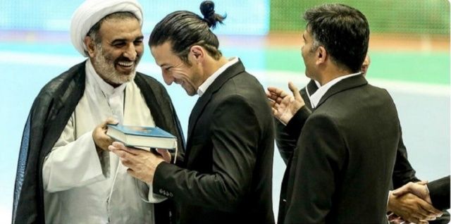 Andranik Teymourian, premier capitaine chrétien de l’équipe de l'IRAN  Iran10