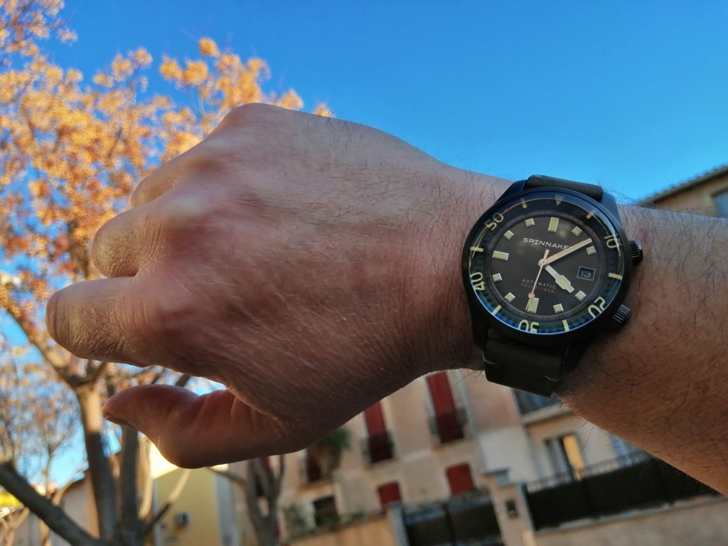 Les montres Spinnaker de Dartmouth Brands / Solar time limited – Hong Kong. Img_2287