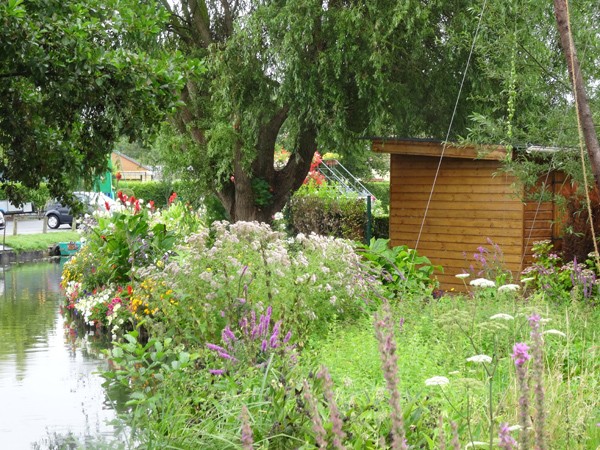hortillonnages d'Amiens - Page 2 5710