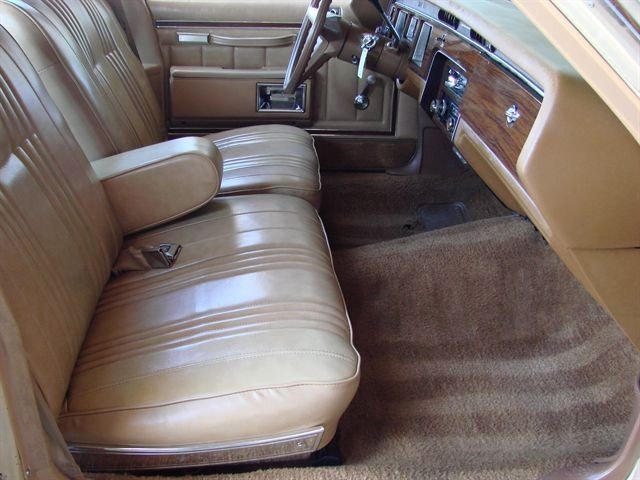 Seats and door panels for 1977 caprice 4610