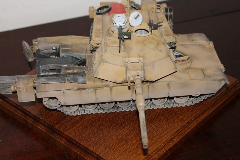 ABRAMS M1 A1 scala 1/35 Italeri - Pagina 2 Img_4816